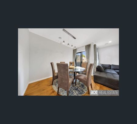4 Duclair Avenue, Werribee, Vic 3030 - Photo 4