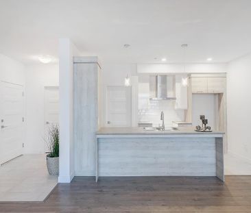 MAGNIFIQUES 4 1/2 - LIBRE IMMÉDIATEMENT OU JUILLET - ASCENSEUR - Photo 2