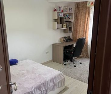 Apartament de închiriat – 3 camere– Rm Valcea - Fotografie 3