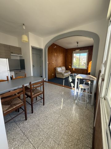 Location Appartement 2 pièces 39m² PERPIGNAN 66000 - Photo 2