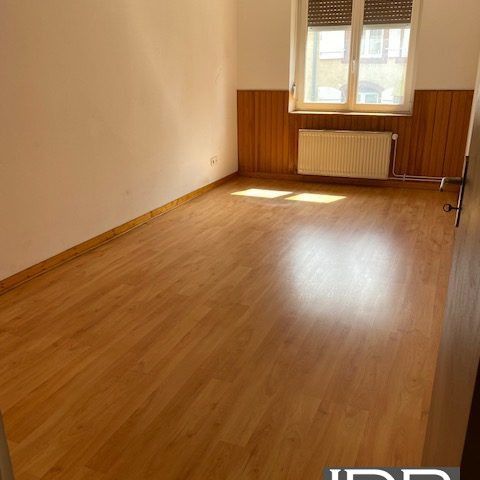 F2 1er etage - Photo 1