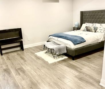 For Lease - 1 Lady Loretta Lane, Vaughan, Ontario - Photo 1