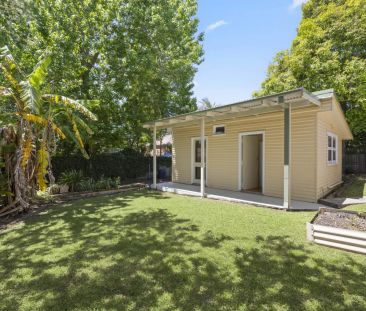 2 Bedroom Cottage in Great Location - Photo 4