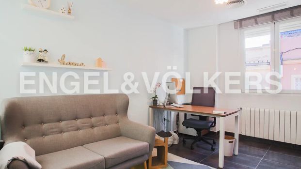 Casa o chalet de alquiler en C/ de la Reina, El Cabanyal - El Canyamelar - Photo 1