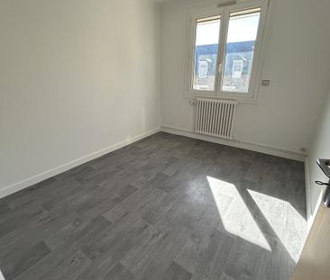 Appartement 4 pièces centre bourg - Photo 1