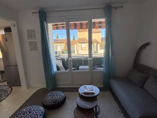 Location Appartement 1 pièces 32 m2 à Six-Fours-les-Plages - Photo 1