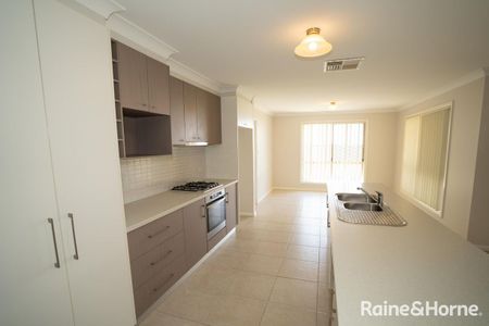 56 Yarrawah Crescent, Bourkelands, NSW 2650 - Photo 3