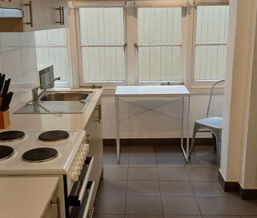Refurbished Studio - 3 Month Lease Only - Photo 2