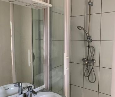 Location Appartement 4 pièces 64m² TALENCE 33400 - Photo 4
