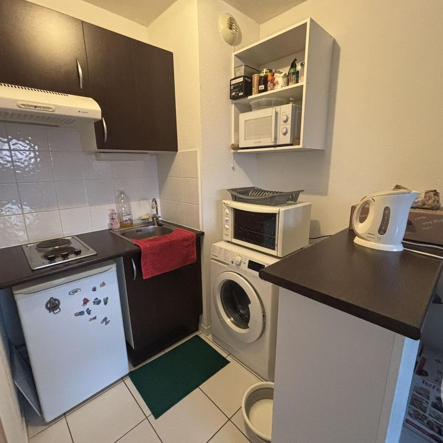 Location Appartement 2 pièces 35m² MOURENX 64150 - Photo 1