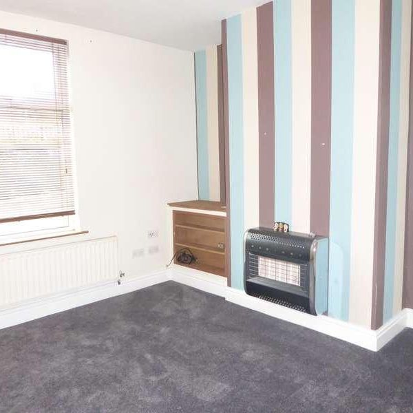 St. Marks Road, Preston, PR1 - Photo 1