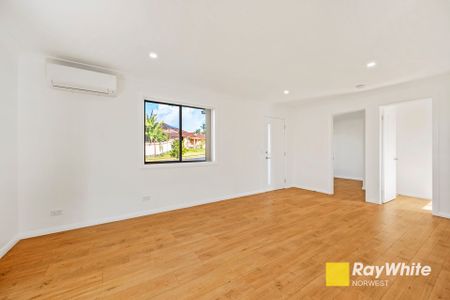 Cozy 2-Bedroom Home in Quiet Glenwood - Photo 5