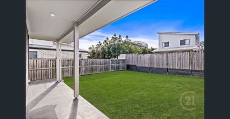 Immaculate Family Home in a Peaceful Upper Kedron Pocket - Photo 4