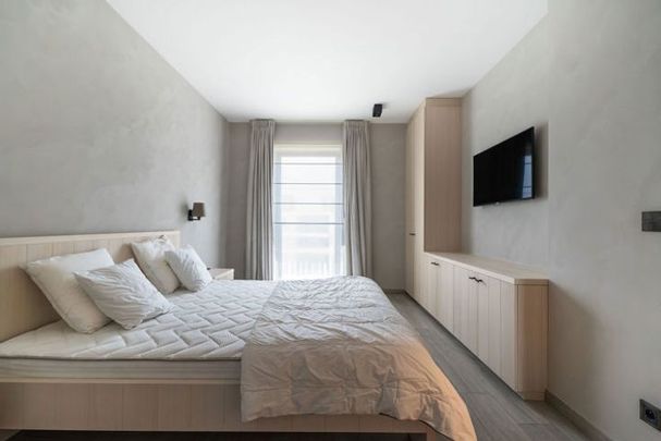 Appartement te huur - Photo 1