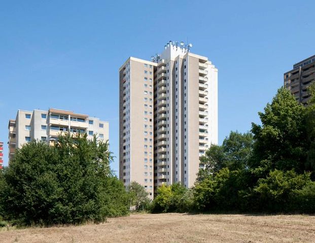 Tolle Aussicht: Helle großzügige 3-Zimmerwohnung - Foto 1