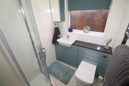 2 BED End of terrace house To rent - Photo 2