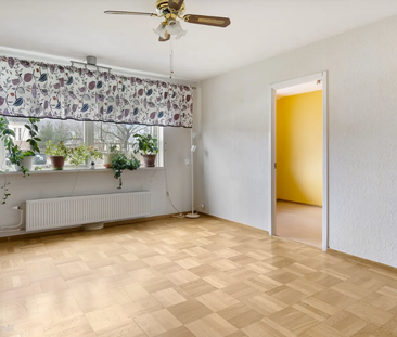 Hagalundsgatan, Solna - Photo 1