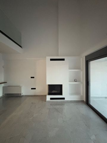 Μεζονέτα για ενοικίαση Πεύκα Βέρδη (Πετρούπολη) - Photo 2