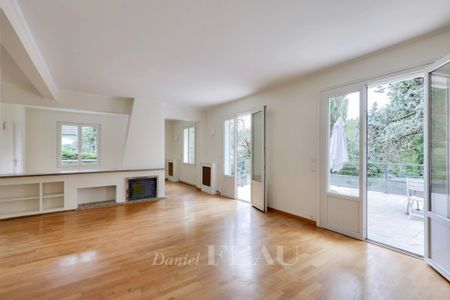 Maison familiale non-meublée avec grand jardin à Marly-le-Roi - Photo 5
