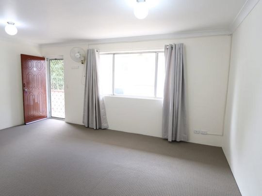 Lovely Unit in the heart of Moorooka - Photo 1