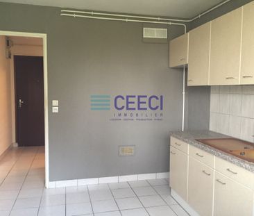 Location Appartement 1 pièce 29m² SOISSONS 02200 - Photo 3