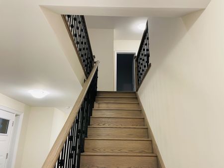 For Lease - 17 Hercules Club Drive, Richmond Hill, Ontario - Photo 2