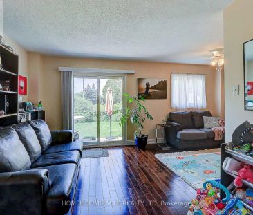 114 MARTINDALE CRESCENT - Photo 3