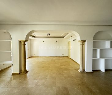 Villa in Marbella Este - Photo 1