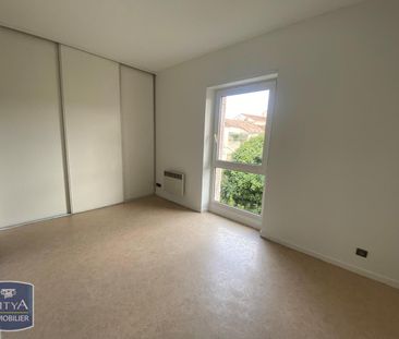 Location Appartement 2 pièces 41m² AGEN 47000 - Photo 2