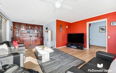 Gladstone Park - Photo 3