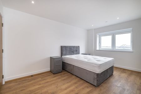 2 bedroom apartment to rent - Photo 4