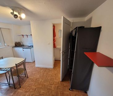 Location Appartement 1 pièce 13m² LILLE 59160 - Photo 3