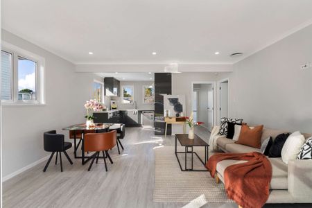 Two Bedroom Home! - Photo 3