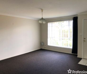 5/6 Regent Place, Bomaderry NSW 2541 - Photo 2