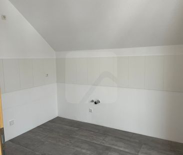 Halver: Gepflegte 4-Zimmer-Wohnung mit Sonnenbalkon (WBS erforderlich) - Photo 4