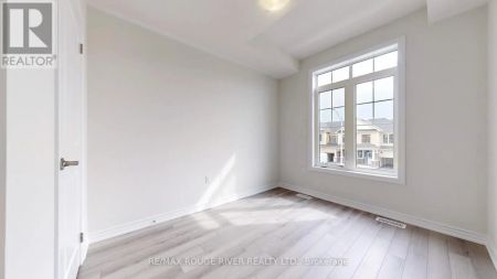 15 PRUDHOE TERRACE - Photo 4