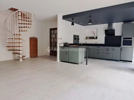 Location Duplex 4 pièces 121 m2 à Carmaux - Photo 5