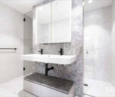 Setting the bar for luxury in South Melbourne - Photo 4
