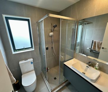 Three Bedroom Point Chevalier - Photo 5