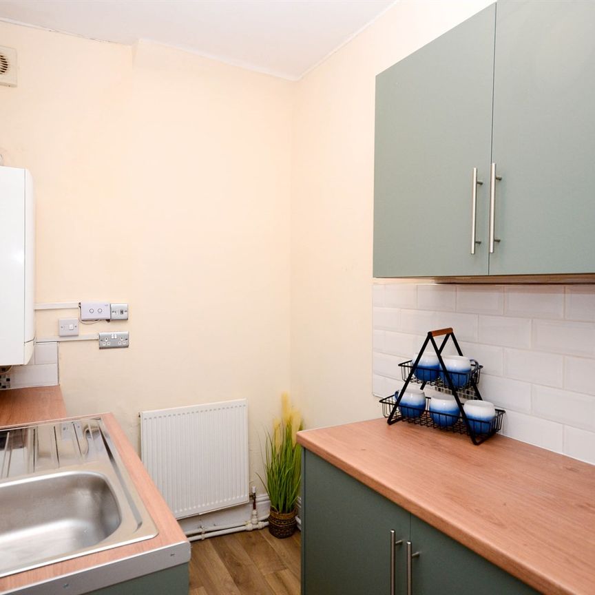 2 bed flat to rent in Leighton Street, South Shields, NE33 - Photo 1