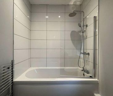 2 bedroom ground floor flat to rent - Photo 6