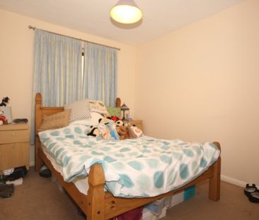 Foxhills, Woking - Photo 4