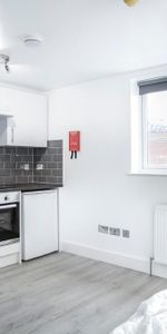 Studio to rent - Photo 3