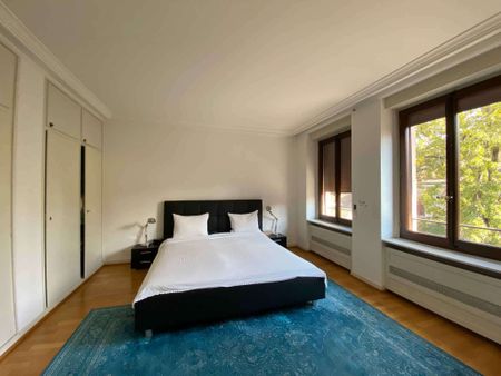 Magnifique appartement de 6 pièces à la Vieille Ville avec échappée sur le lac - Photo 5