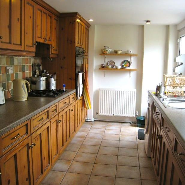 Myrtil House, Upper Myrtil Hill, Pill BS20 0AA - Photo 1