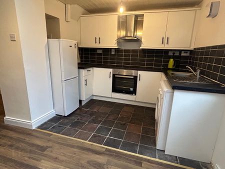 30 Ava Street, Belfast, BT7 3BS - Photo 4