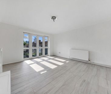 Room in a Shared Flat, Paul Street, E15 - Photo 2