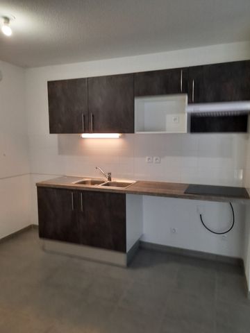 Location Appartement 3 pièces 66m² PINS JUSTARET 31860 - Photo 5