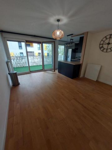 T3 PALAISEAU Palaiseau (91120) - Photo 3