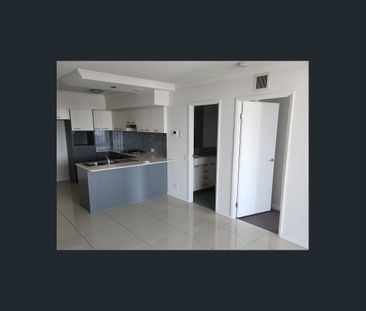 Two bed-room apartment walk to chermside shopping centre - Photo 5